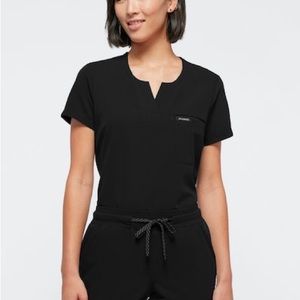 Jaanuu black women’s scrub set XS